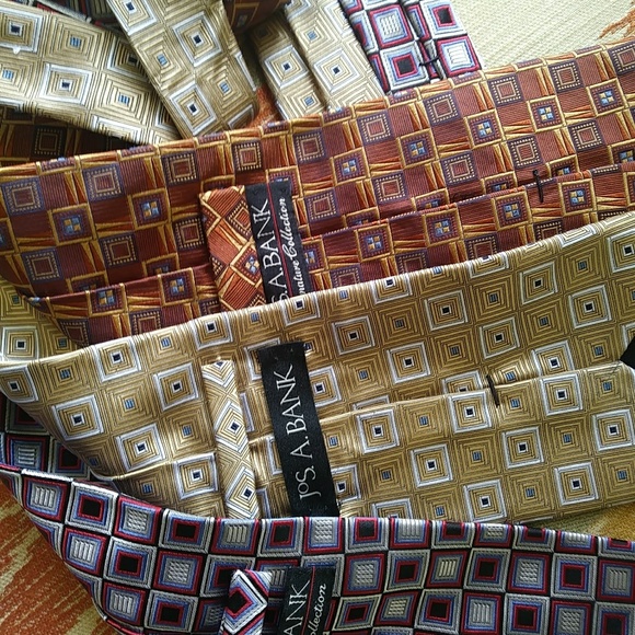 Jos. A. Bank Tie lot of 3 USA - Picture 3 of 4